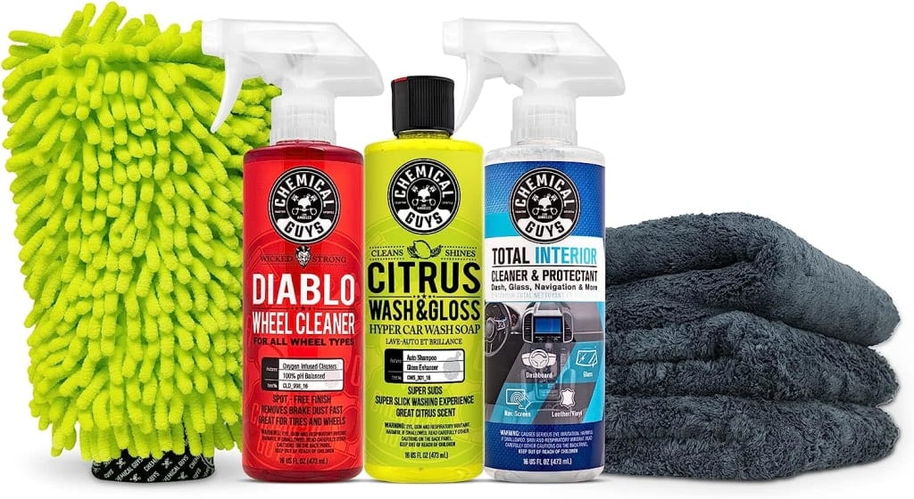 Chemical Guys 7-Piece Car Wash Starter Kit: $27
