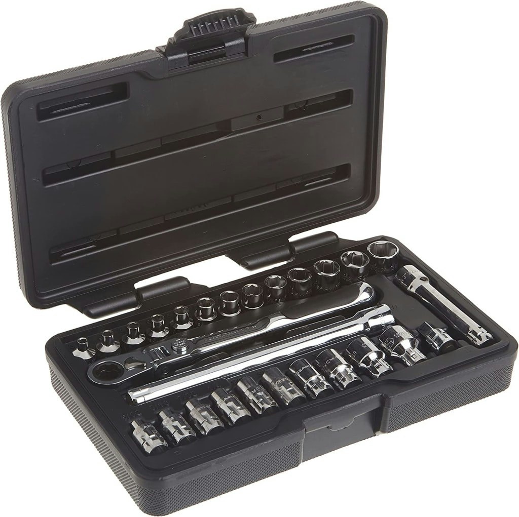 GearWrench 1/4" Drive 6 Pt. Pass-Thru Mechanics 27-Piece Tool Set: $68