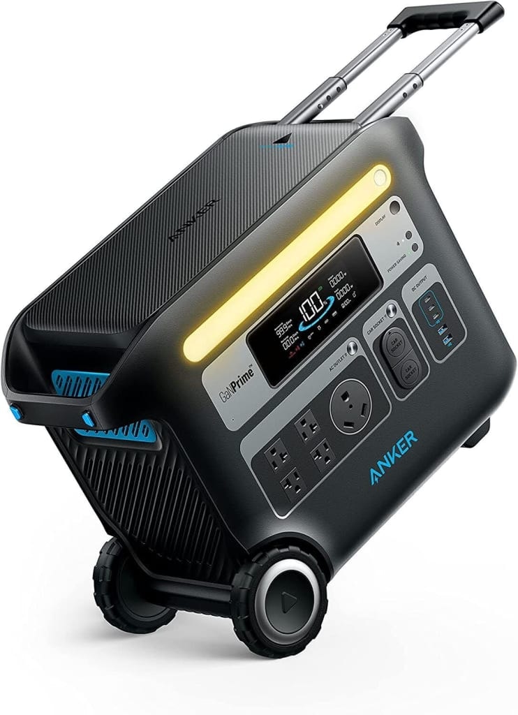 Anker SOLIX F2000 Portable Power Station : $849