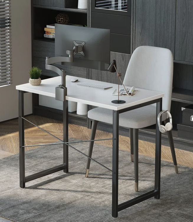 17 Stories 31.5" Desk: $41 17 Stories 31.5" Desk: $41