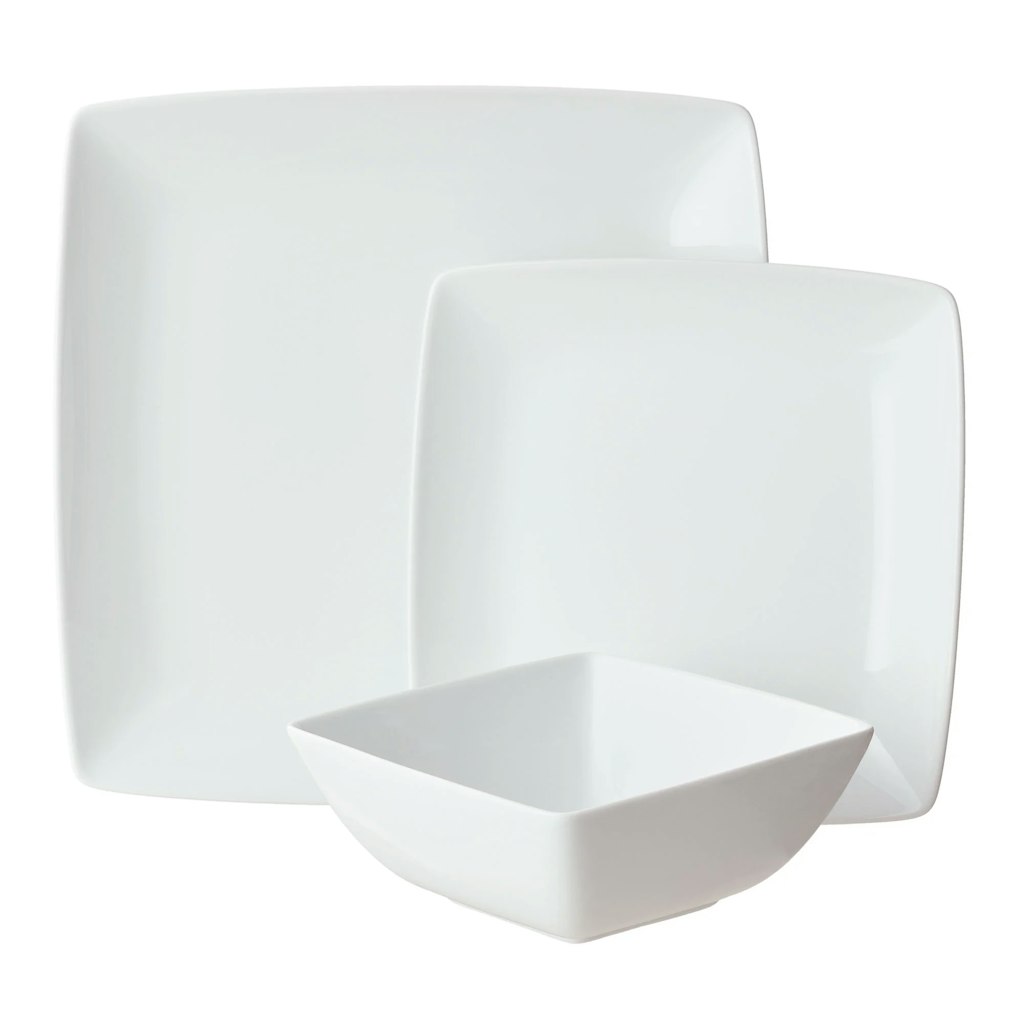 BH&G 12-Piece Porcelain Dinnerware Set: $20.37