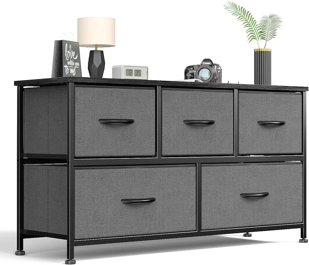Sweetcrispy 5-Drawer Dresser: $30 Sweetcrispy 5-Drawer Dresser: $30