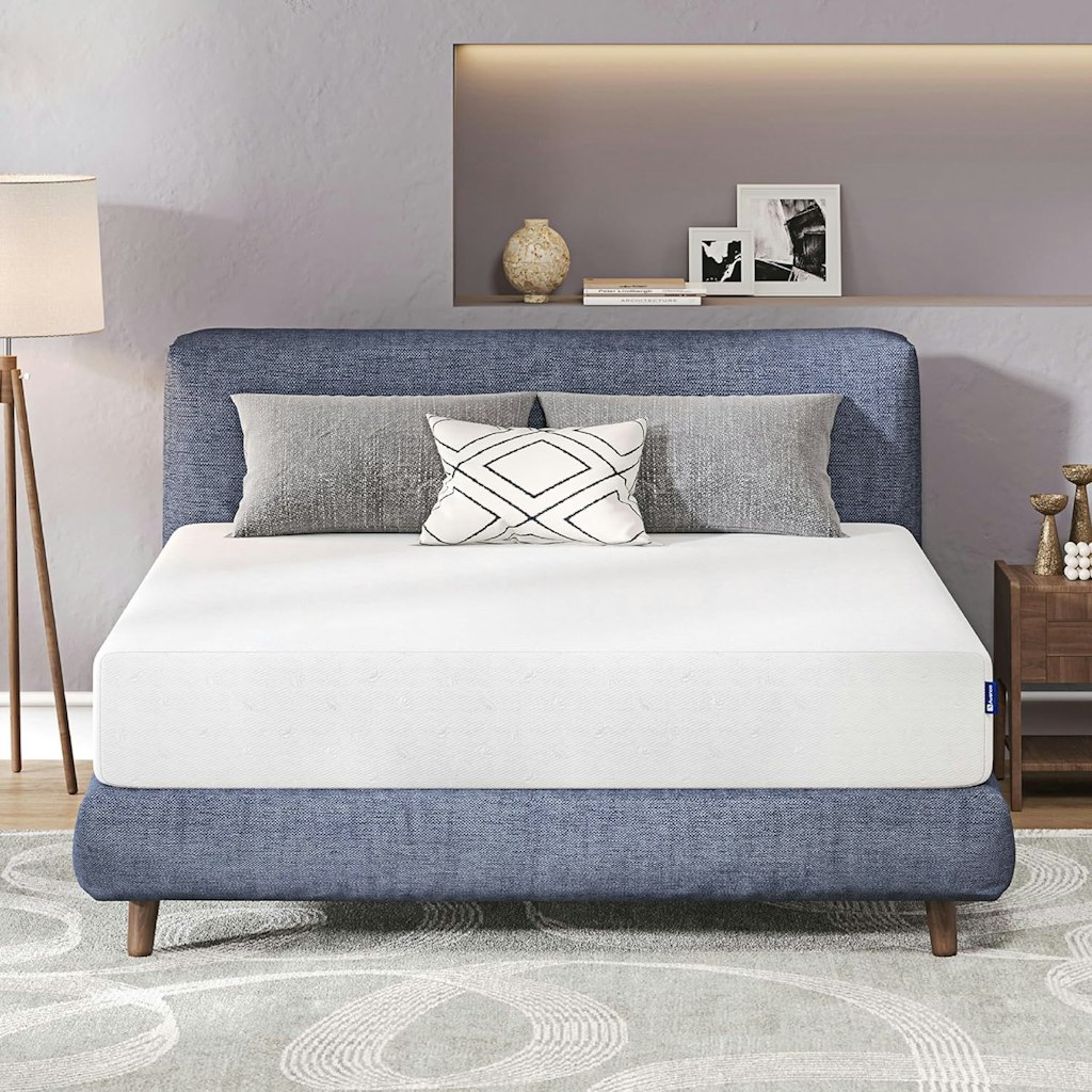 Avenco 10" King Memory Foam Mattress: $164 Avenco 10" King Memory Foam Mattress: $164