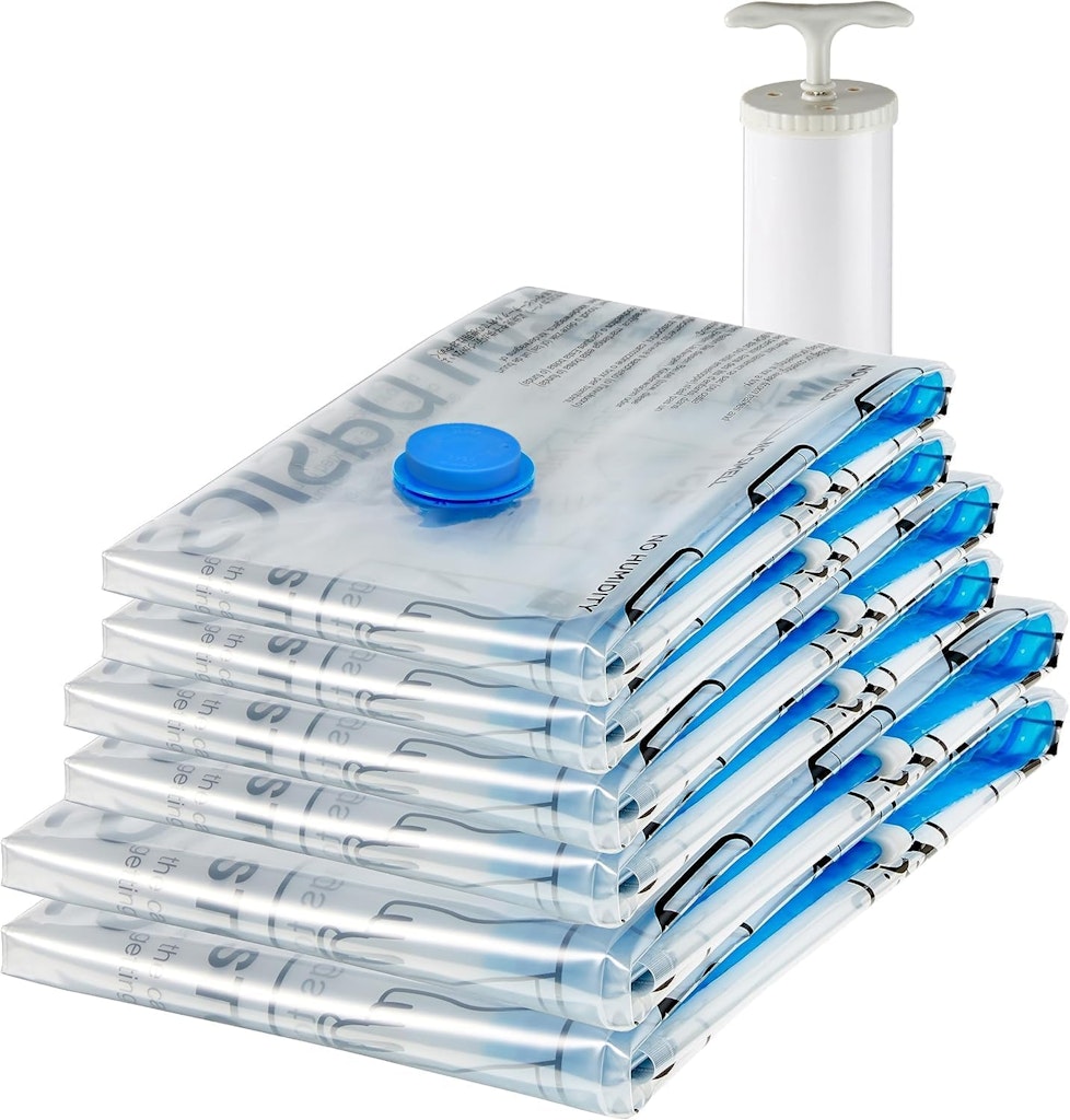 Amazon Basics Multiple Vacuum Compression Zipper Storage Bag 6-Pack: $13 Amazon Basics Multiple Vacuum Compression Zipper Storage Bag 6-Pack: $13
