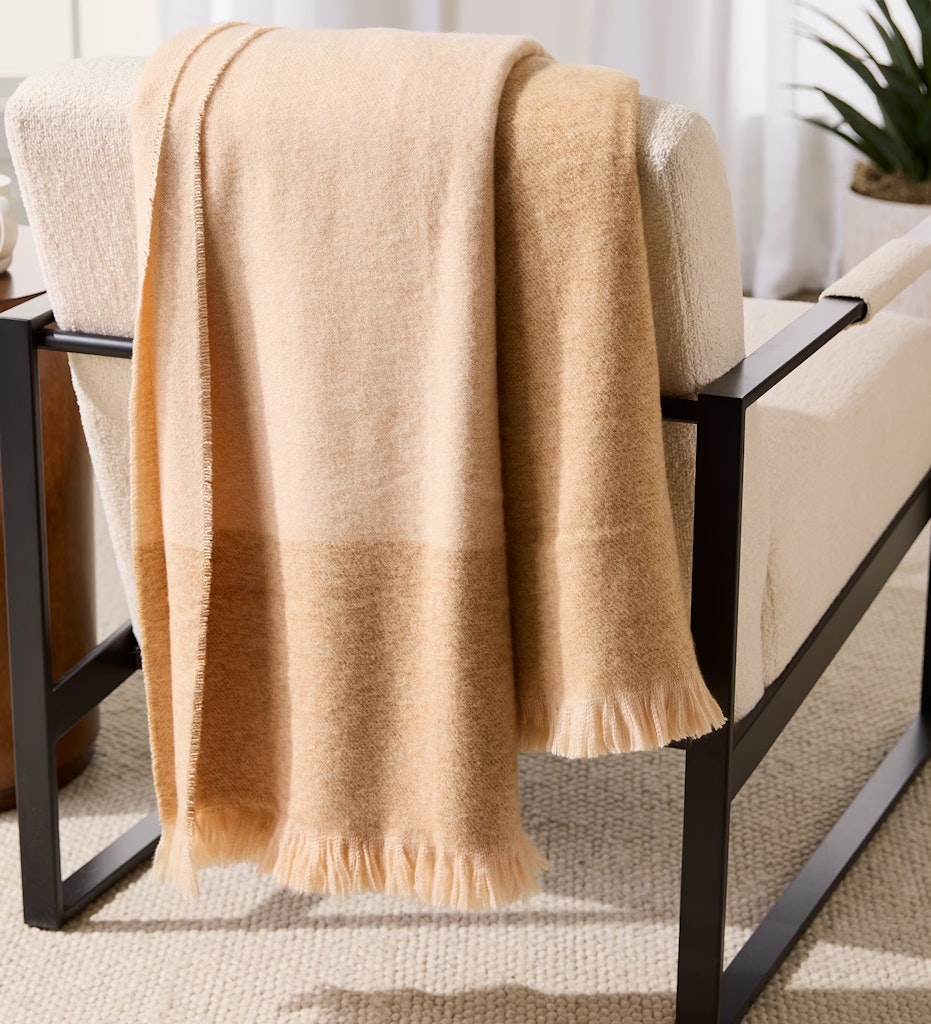 Better Homes & Gardens 50x72" Throw Blanket: $4.99