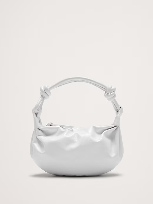 Banana Republic Women's Accessories Sale Deals: Up to 60% off Banana Republic Women's Accessories Sale Deals: Up to 60% off