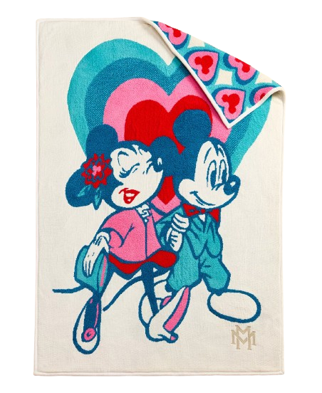 Disney x Macy's Mickey Mouse & Minnie Mouse Reversible Knit Blanket: $20.93