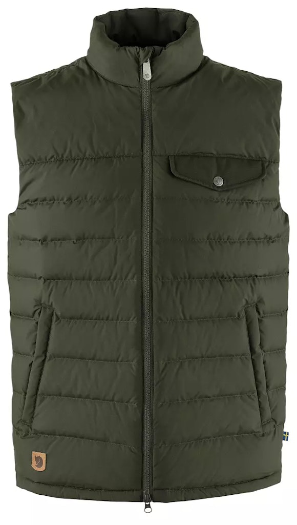 Fjallraven Deals at Dick's Sporting Goods (limited sizes): Up to 50% off