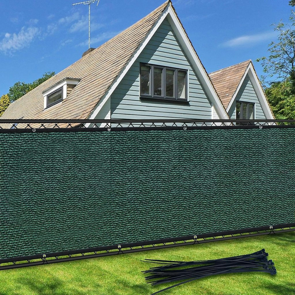 Totu 50-Foot Privacy Screen Fence: $30 Totu 50-Foot Privacy Screen Fence: $30