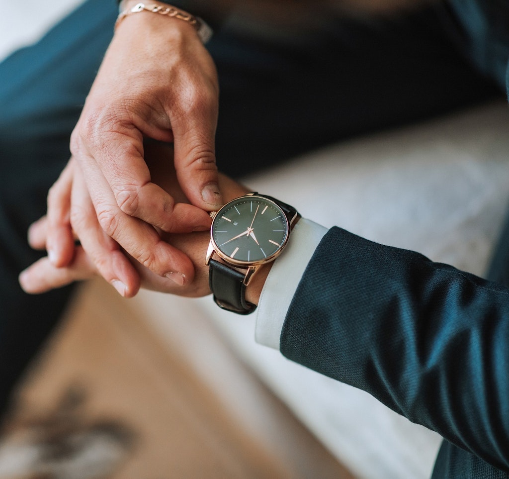 Miami Beach Antique Show Watches at eBay Live: Deals from $1, starting at 9:30am ET Miami Beach Antique Show Watches at eBay Live: Deals from $1, starting at 9:30am ET
