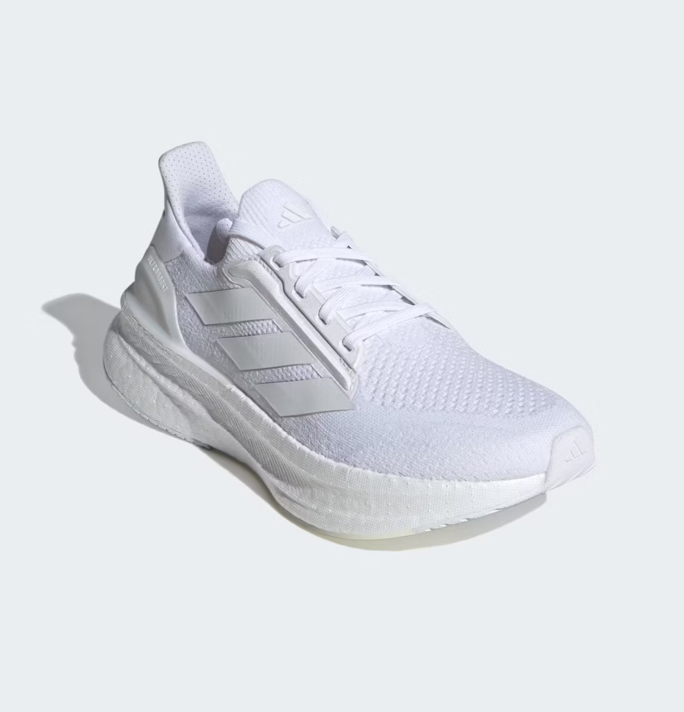 adidas Ultraboost Deals : Up to 40% off + extra 25% off in app