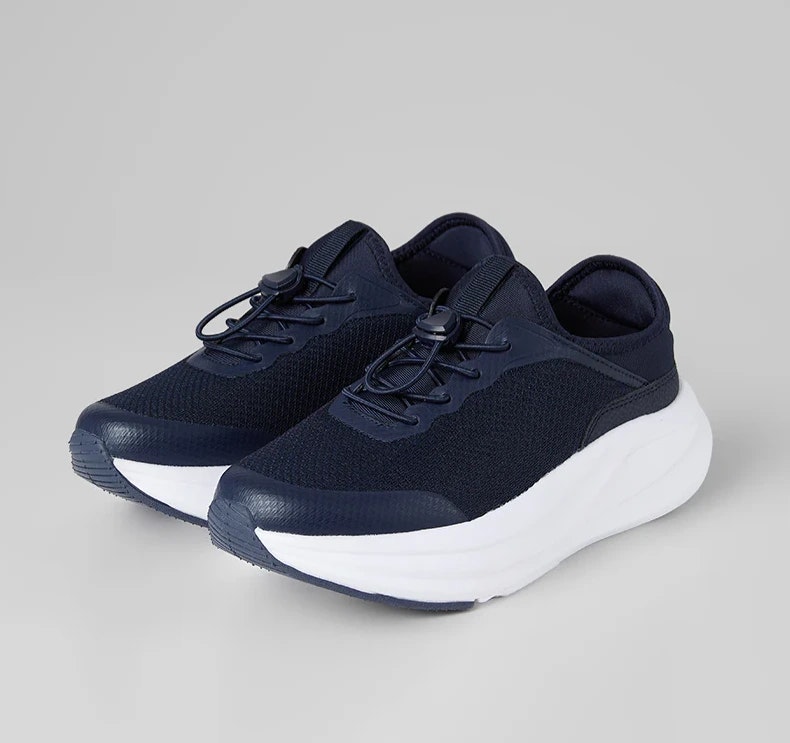 32 Degrees Women's Cloud Sneakers: $20