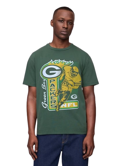 Gap Men's NFL Graphic T-Shirt: $8.48