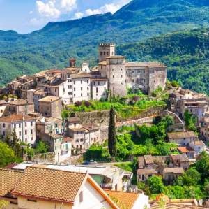 6-Night Italy Hill Country Culinary Tour Vacation: From $4,798 for 2
