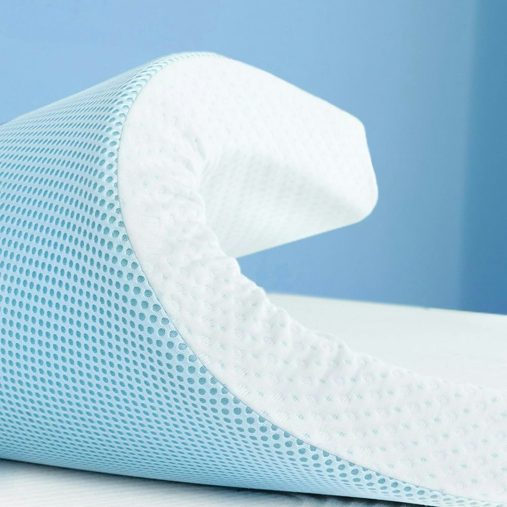 Gel-Infused Memory Foam Mattress Topper with Removable Cover King 4-Inch: $125.99