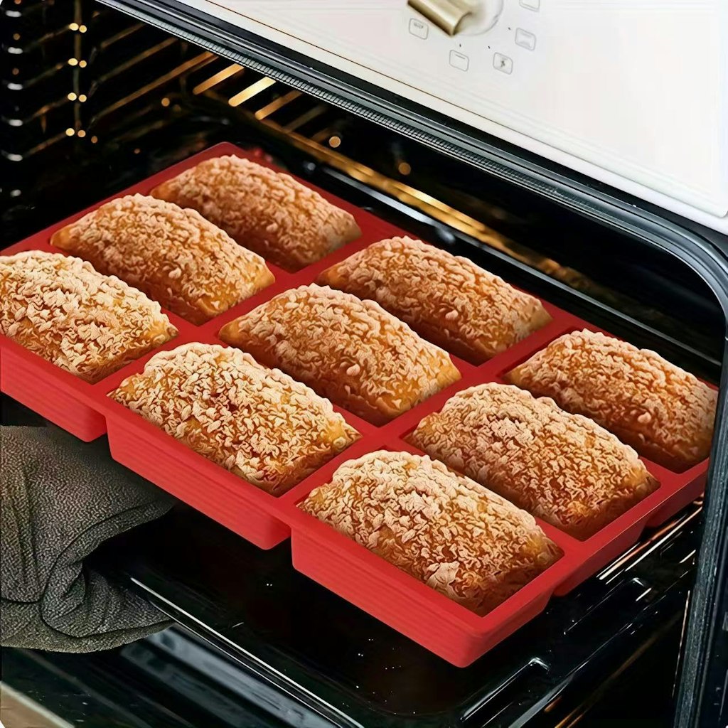 Silicone 8-Cavity Mini Loaf Pan: $2.38