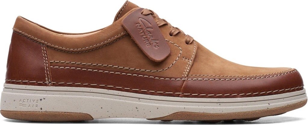 Clarks Footwear Deals at eBay: Up to 63% off