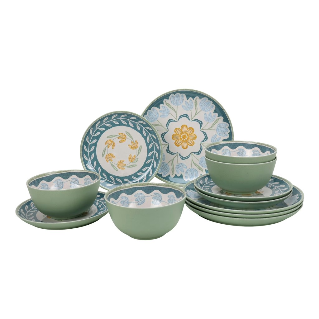 Better Homes & Gardens 12-Piece Bamboo Melamine Dinnerware Set: $20