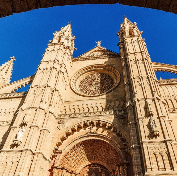 Emerald 9-Night Palma Mallorca to Barcelona Luxury Yacht Cruise: From $15,990 for 2