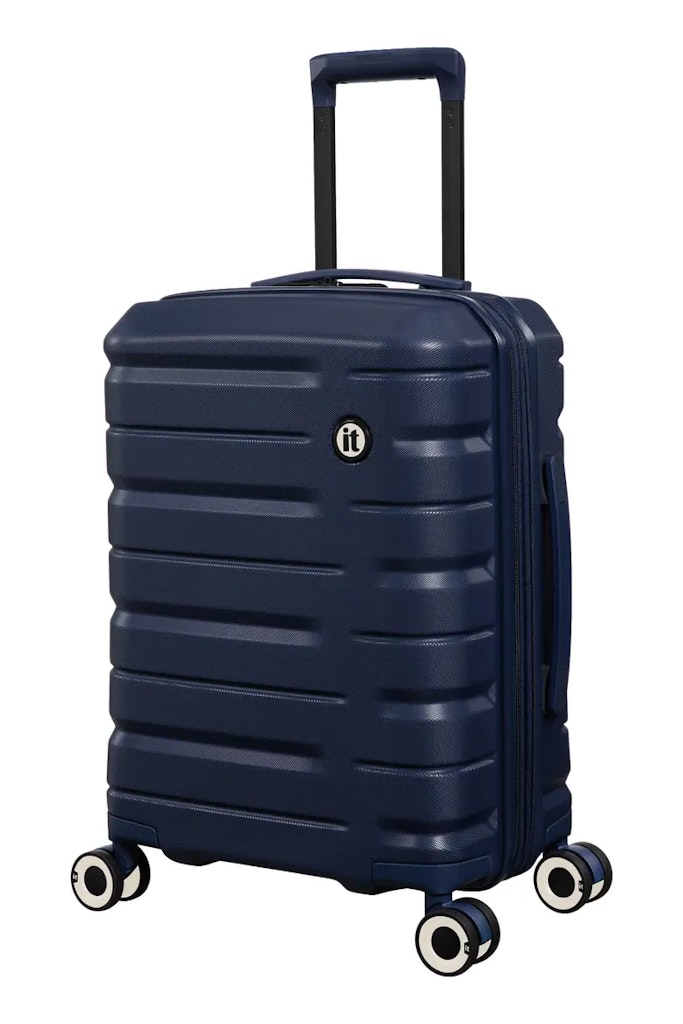 IT Luggage Submission 21" Hardside Carry-On Spinner: $70
