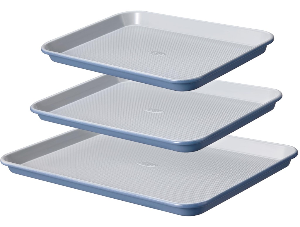 Carote 3-Piece Baking Pan Set: $20