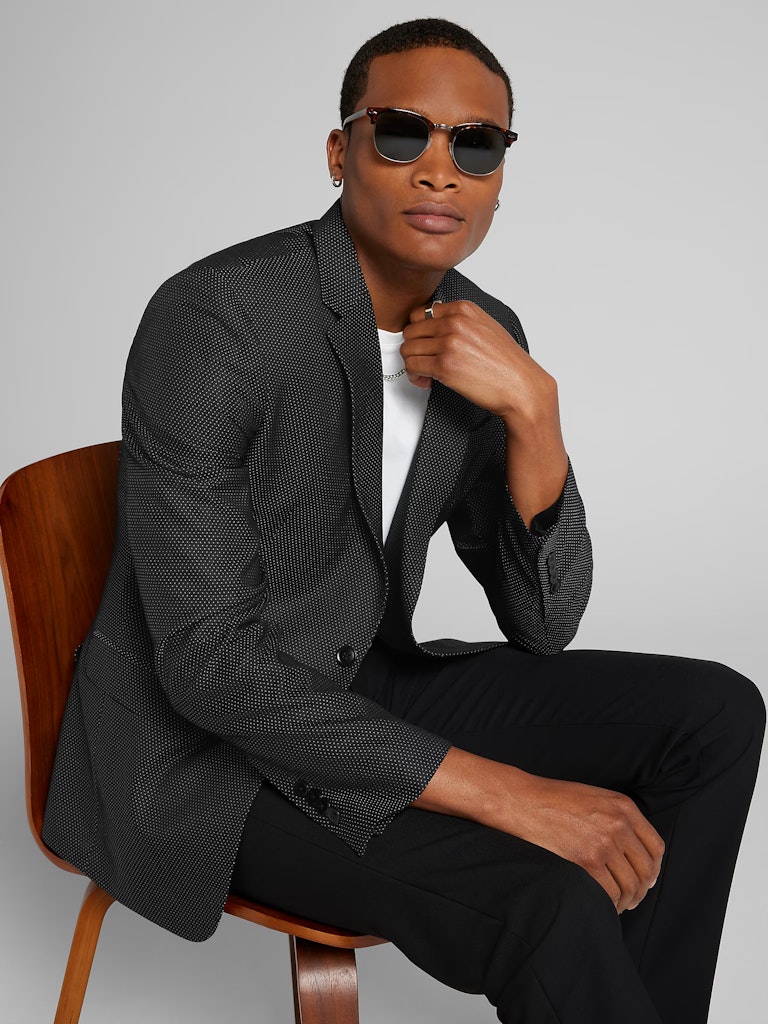 Men's Wearhouse Clearance Suits: Up to 84% off