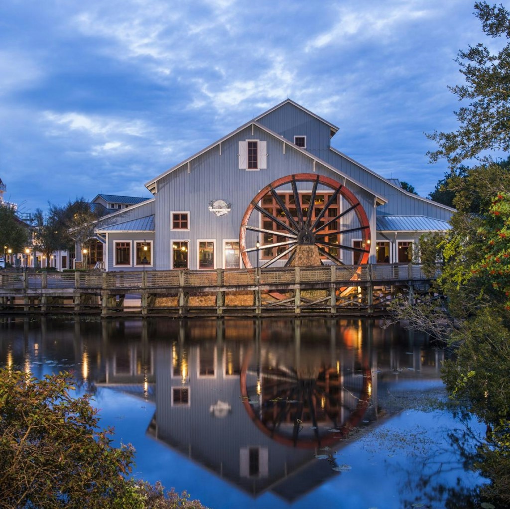 Walt Disney Resorts Deals at Priceline: Up to 30% off