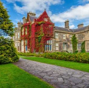 6-Night Ireland Flight, Hotel, and Car Vacation: From $1,998 for 2