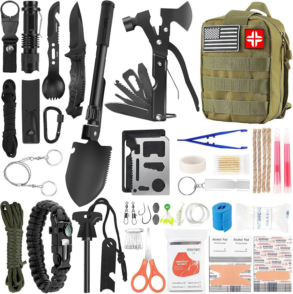 Luxmom 142-Piece Survival Kit and First Aid Kit: $23.99