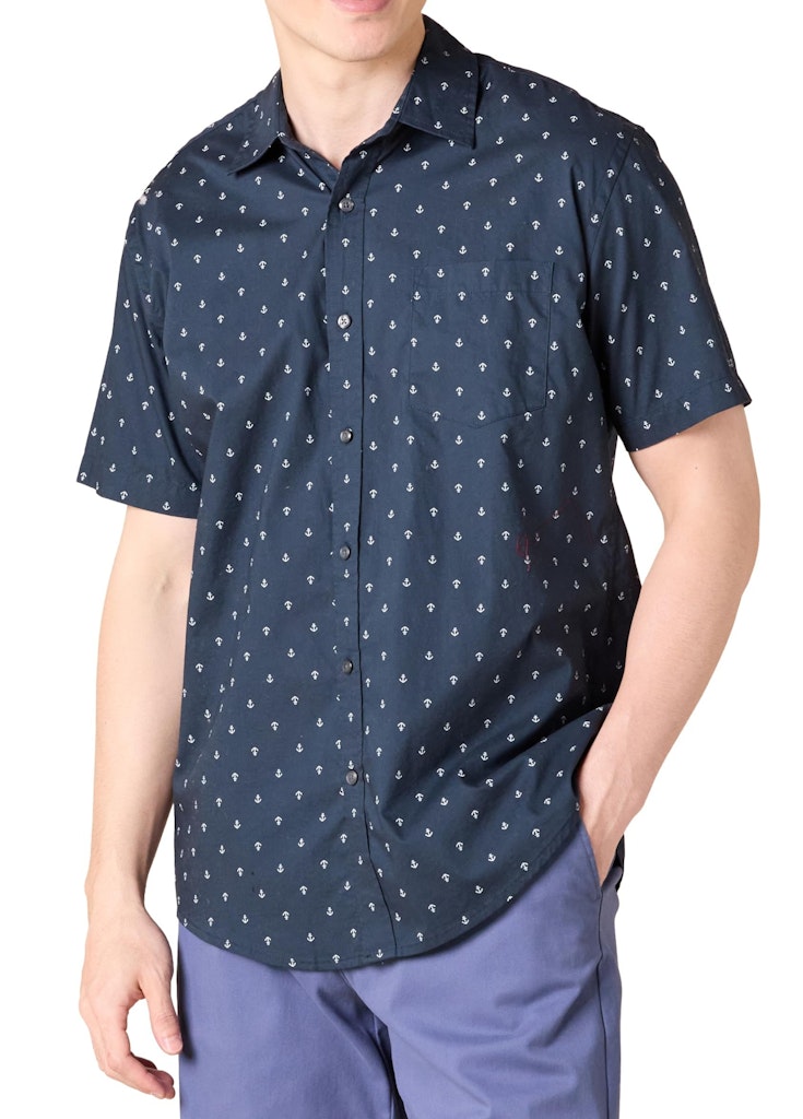 Amazon Essentials Men's Short-Sleeve Print Shirt: from $5.50
