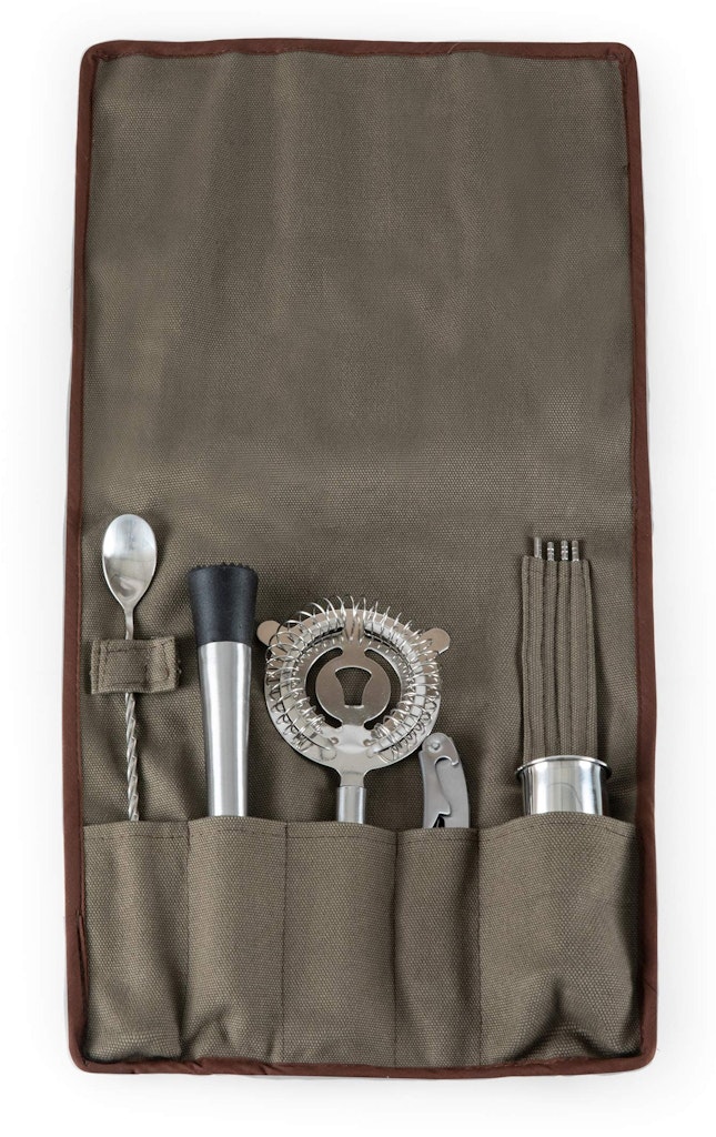 Picnic Time 10-Piece Bar Tool Roll-Up Kit: $25 Picnic Time 10-Piece Bar Tool Roll-Up Kit: $25