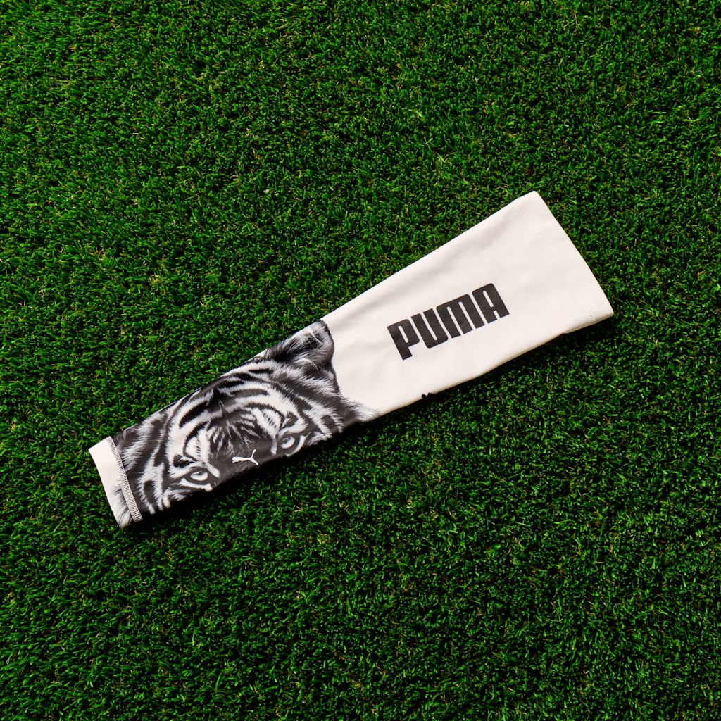 PUMA Christian Pulisic Celebration Arm Sleeve: Free w/ Purchase PUMA Christian Pulisic Celebration Arm Sleeve: Free w/ Purchase