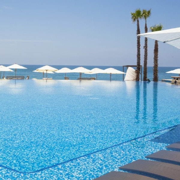 4-Night Los Cabos All-Inclusive Flight and Resort Vacation: From $1,418 for 2