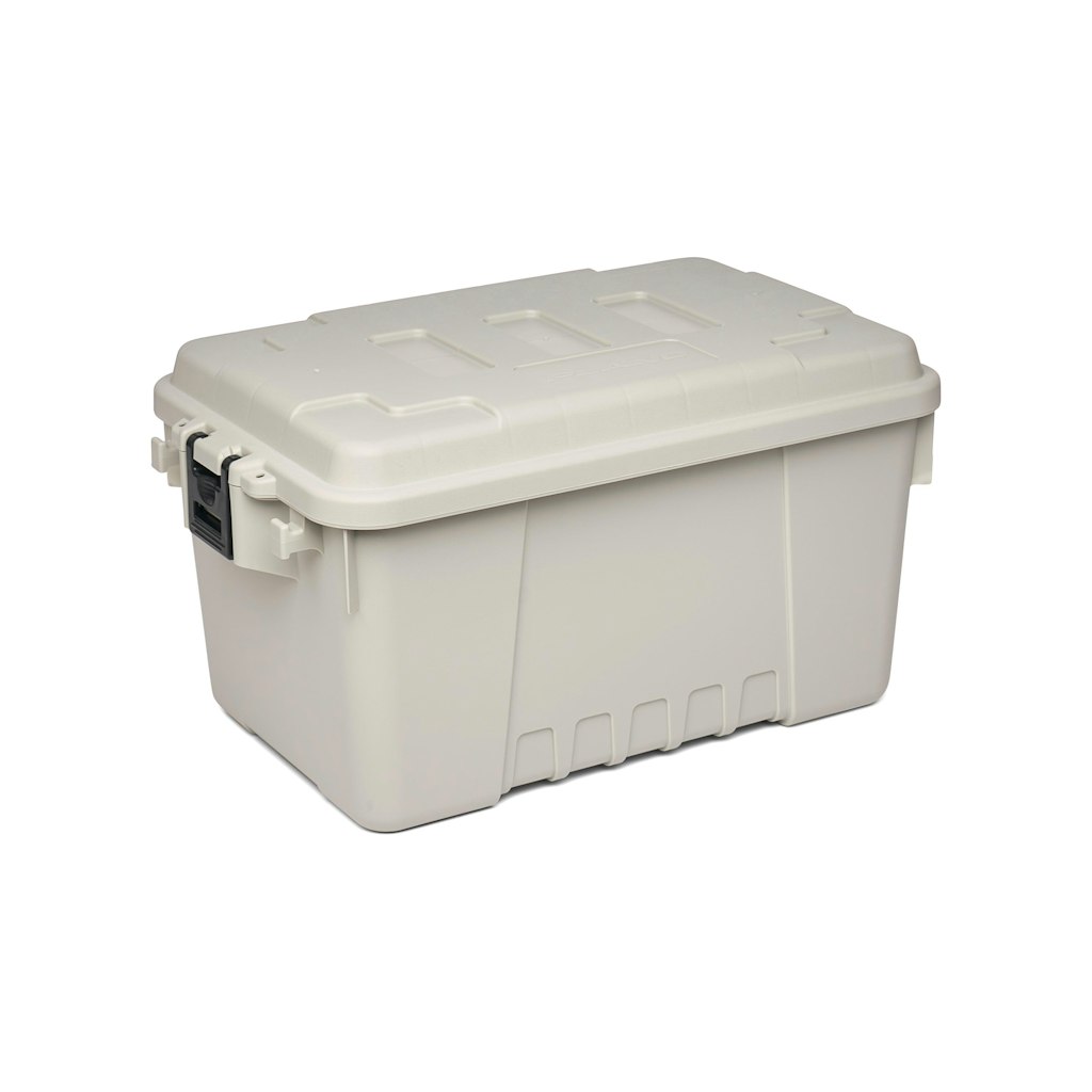 Plano 14-Gallon Lockable Sportsman's Trunk: $14
