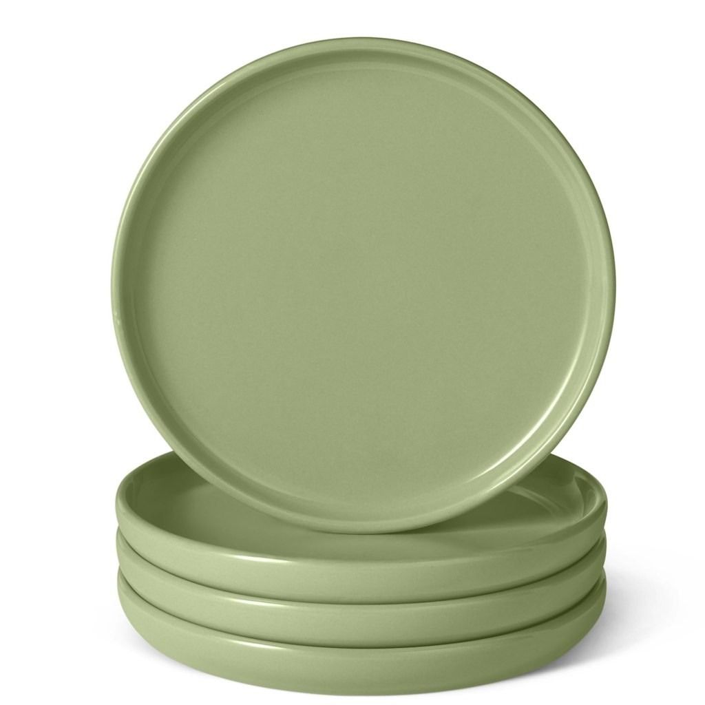 Amazon Basics Glazed Stoneware 8.3" Salad Plates 4-Pack: $12 w/ Prime