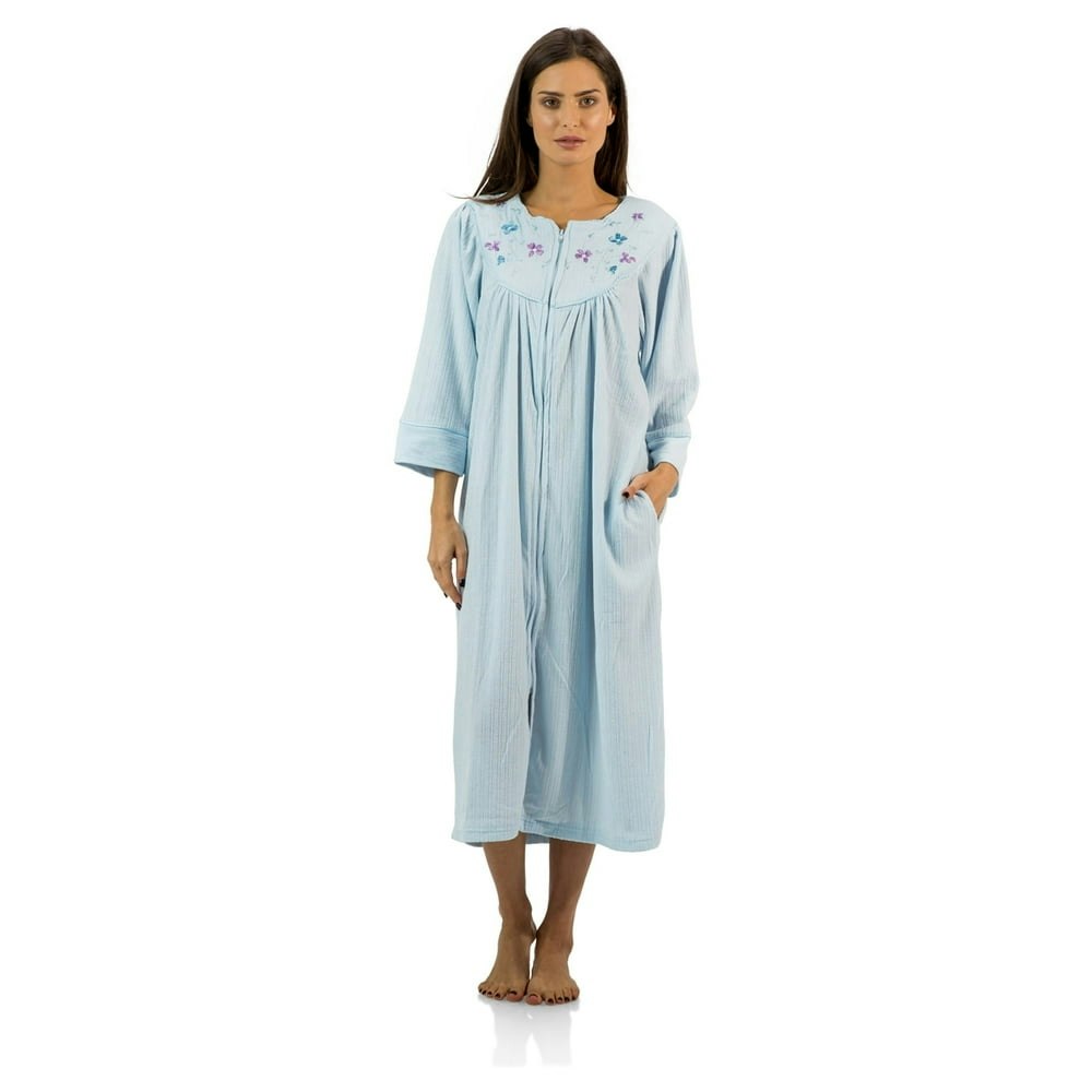 Casual Nights Women's Zipper Front Jacquard Fleece Robe: $32.99 Casual Nights Women's Zipper Front Jacquard Fleece Robe: $32.99