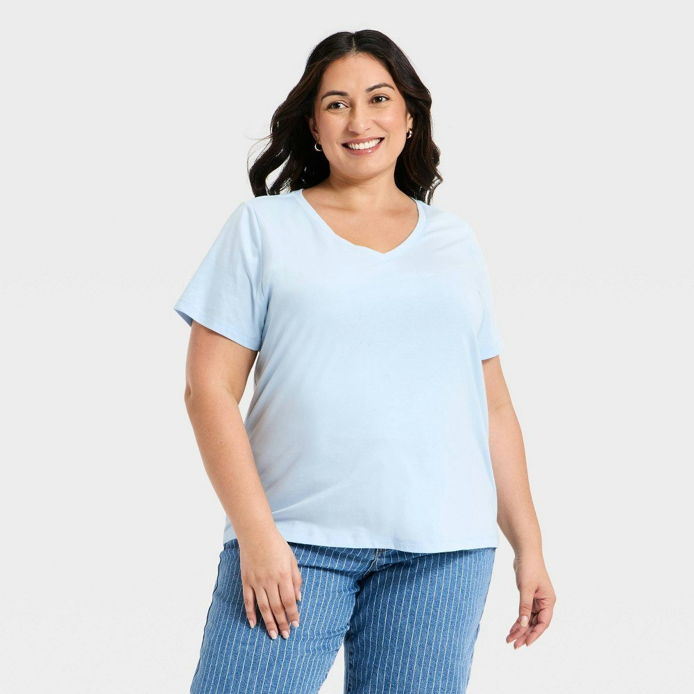 Ava & Viv Women's Short Sleeve V-Neck T-Shirt 3X: $12 Ava & Viv Women's Short Sleeve V-Neck T-Shirt 3X: $12