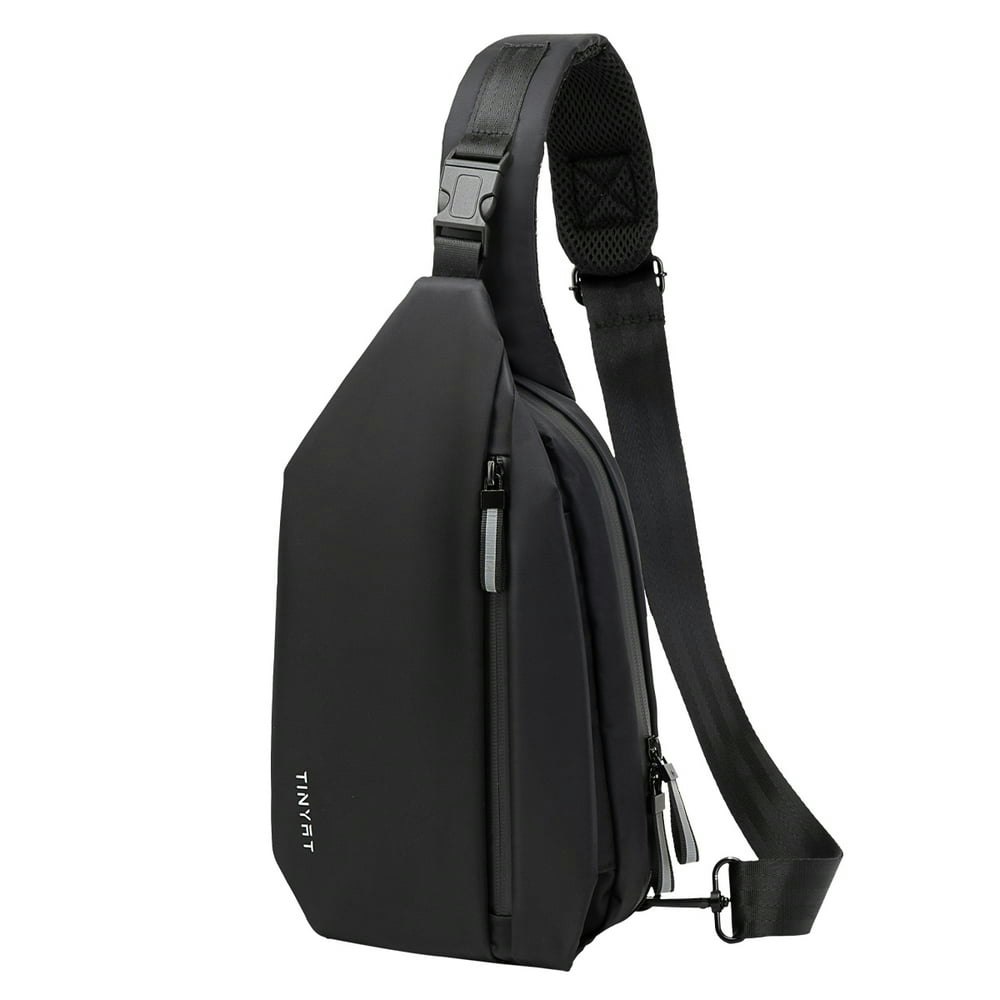 Tinyat Crossbody Bag: $19.59