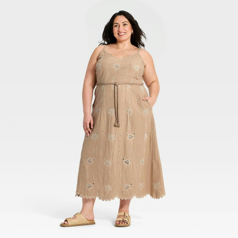 Universal Thread Women's Midi Sundress 1X: $45