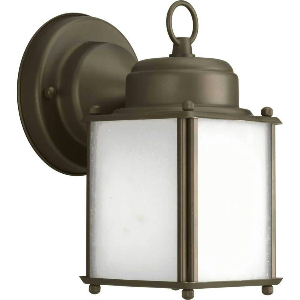 Roman Coach Collection 1-Light Outdoor Wall Lantern: $63.97