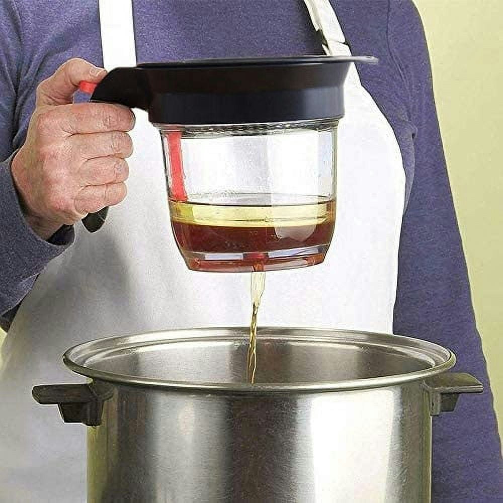 4-Cup Fat Separator with Bottom Release: $12.59