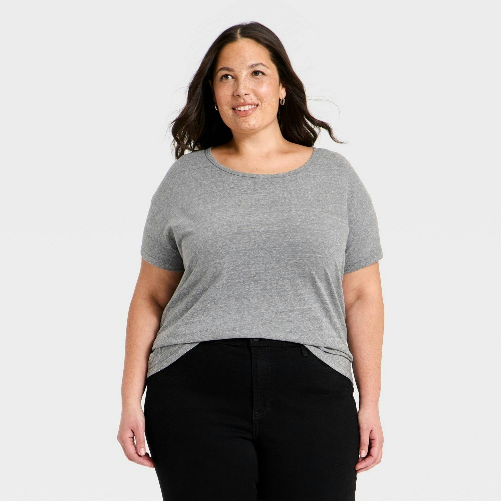 Women's Short Sleeve Crewneck T-Shirt 2X: $10 Women's Short Sleeve Crewneck T-Shirt 2X: $10