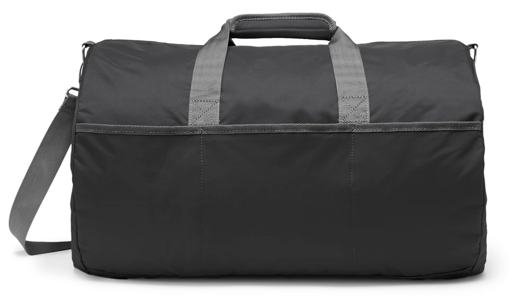 Amazon Essentials Lightweight 20" Duffel Bag: $13 Amazon Essentials Lightweight 20" Duffel Bag: $13