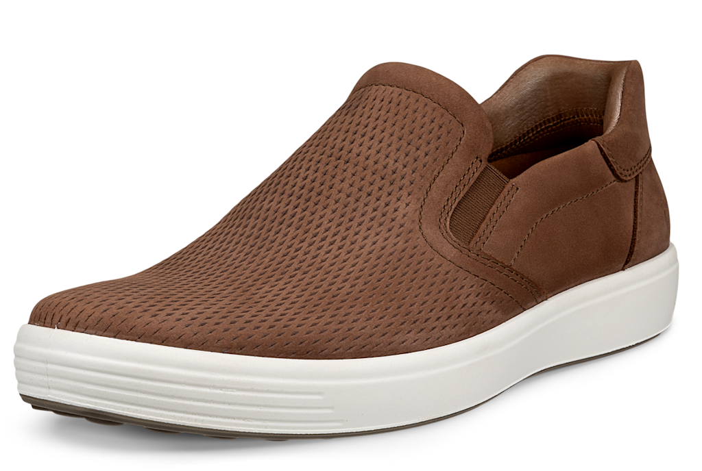 Ecco Summer Sale: Up to 50% off + extra 20% off $250
