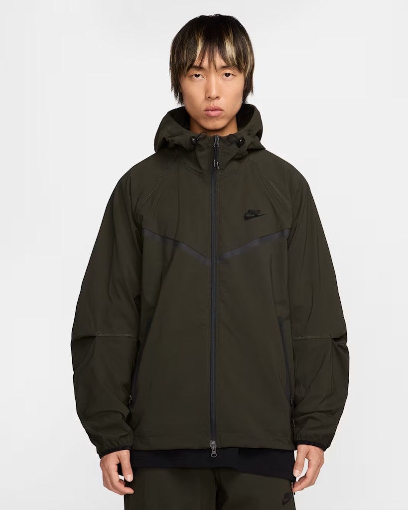 Nike Summer Jackets Deals: Up to 32% off + extra 20% off