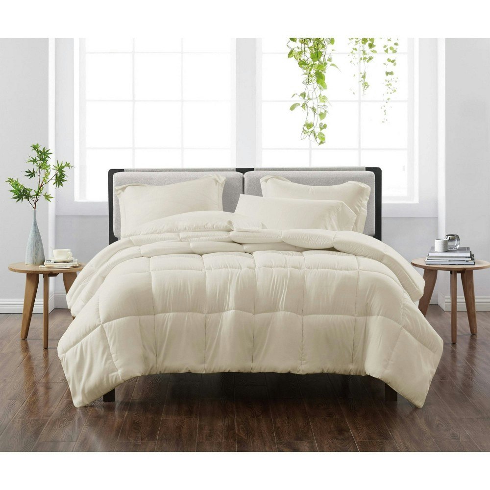 Cannon Heritage King 3-Piece Solid Comforter Set: $79.99