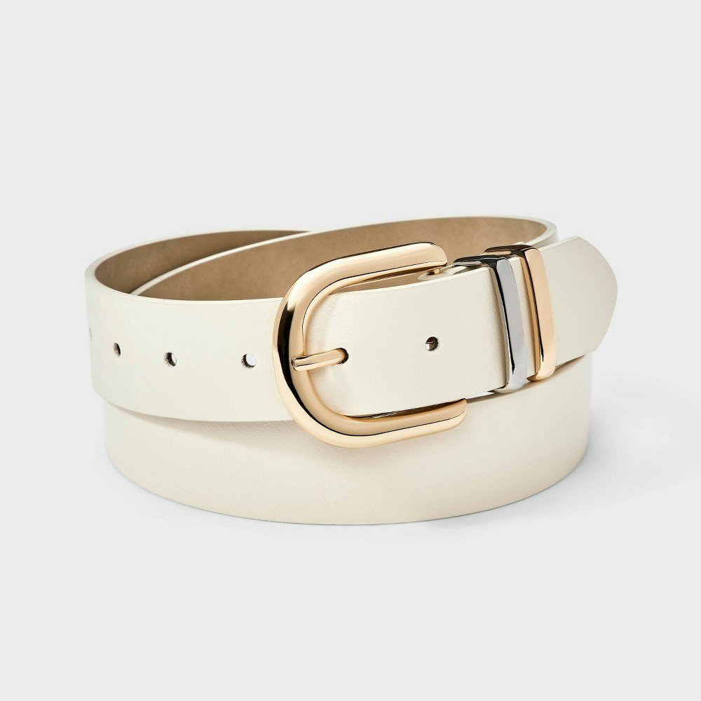 Universal Thread Faux Leather Buckle Belt: $20 Universal Thread Faux Leather Buckle Belt: $20