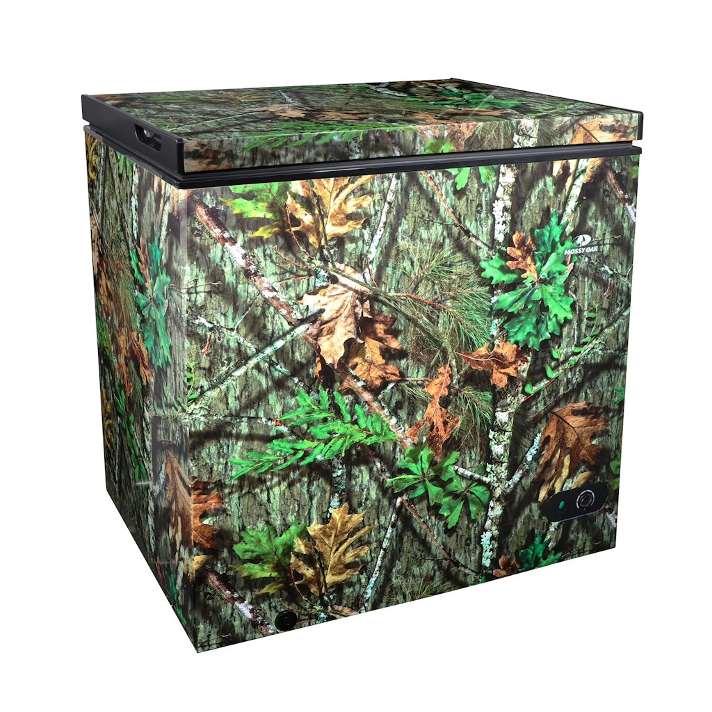 Mossy Oak 7-Cu. Ft. Manual Defrost Chest Freezer: $135