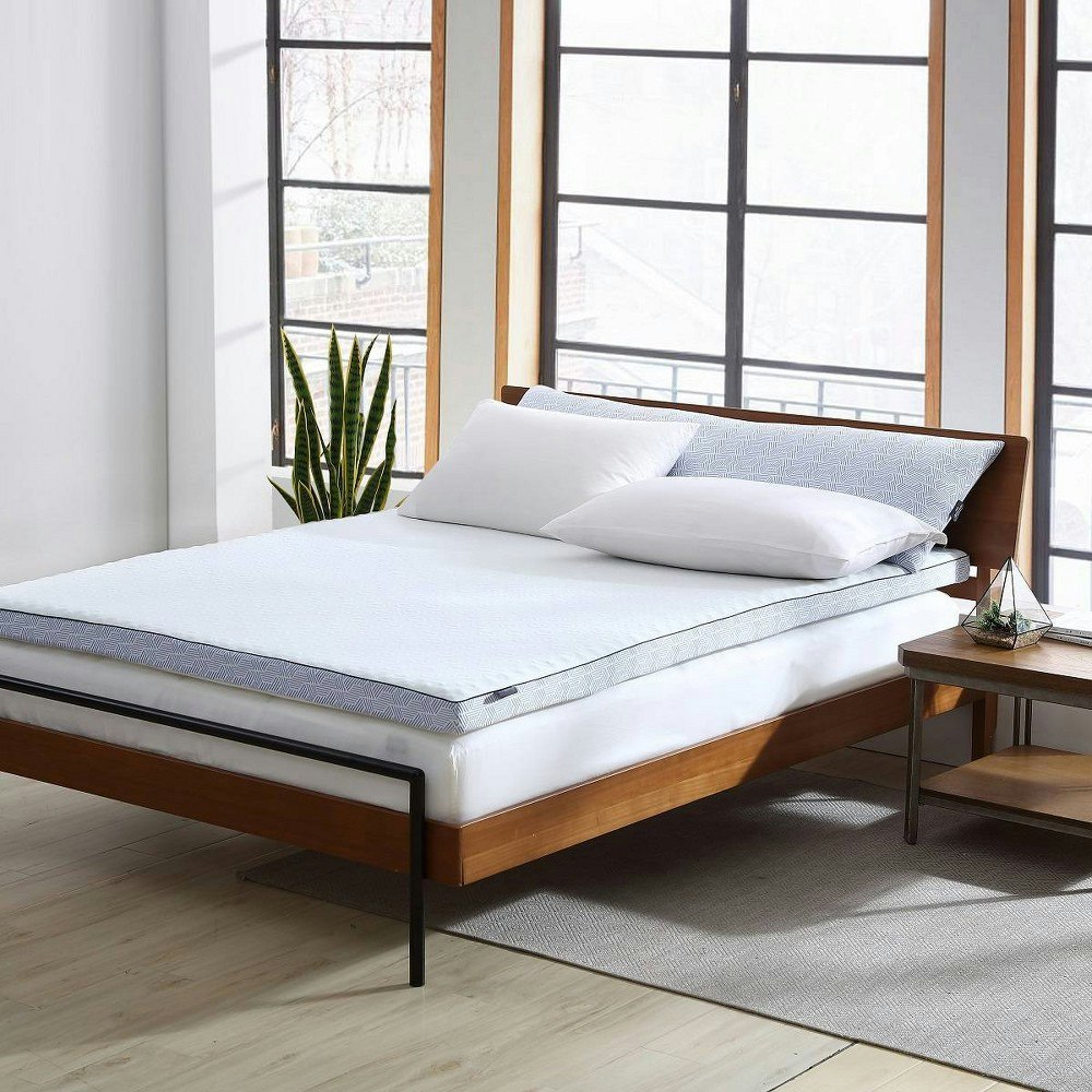 Smithsonian Sleep Collection 3-Inch Copper Infused Memory Foam King Mattress Topper: $186.99