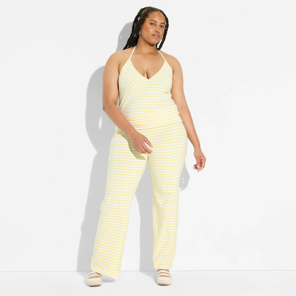 Wild Fable Women's Cotton Low-Rise Straight Leg Pull-On Pants: $12.50